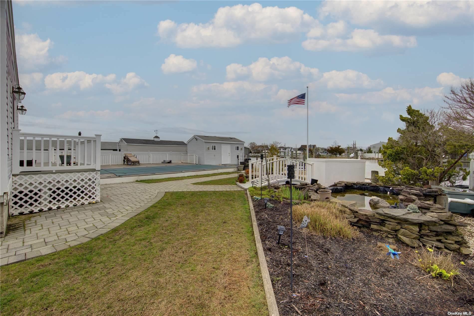 Single Family Shore  Suffolk County, NY 11757, MLS-865203-3