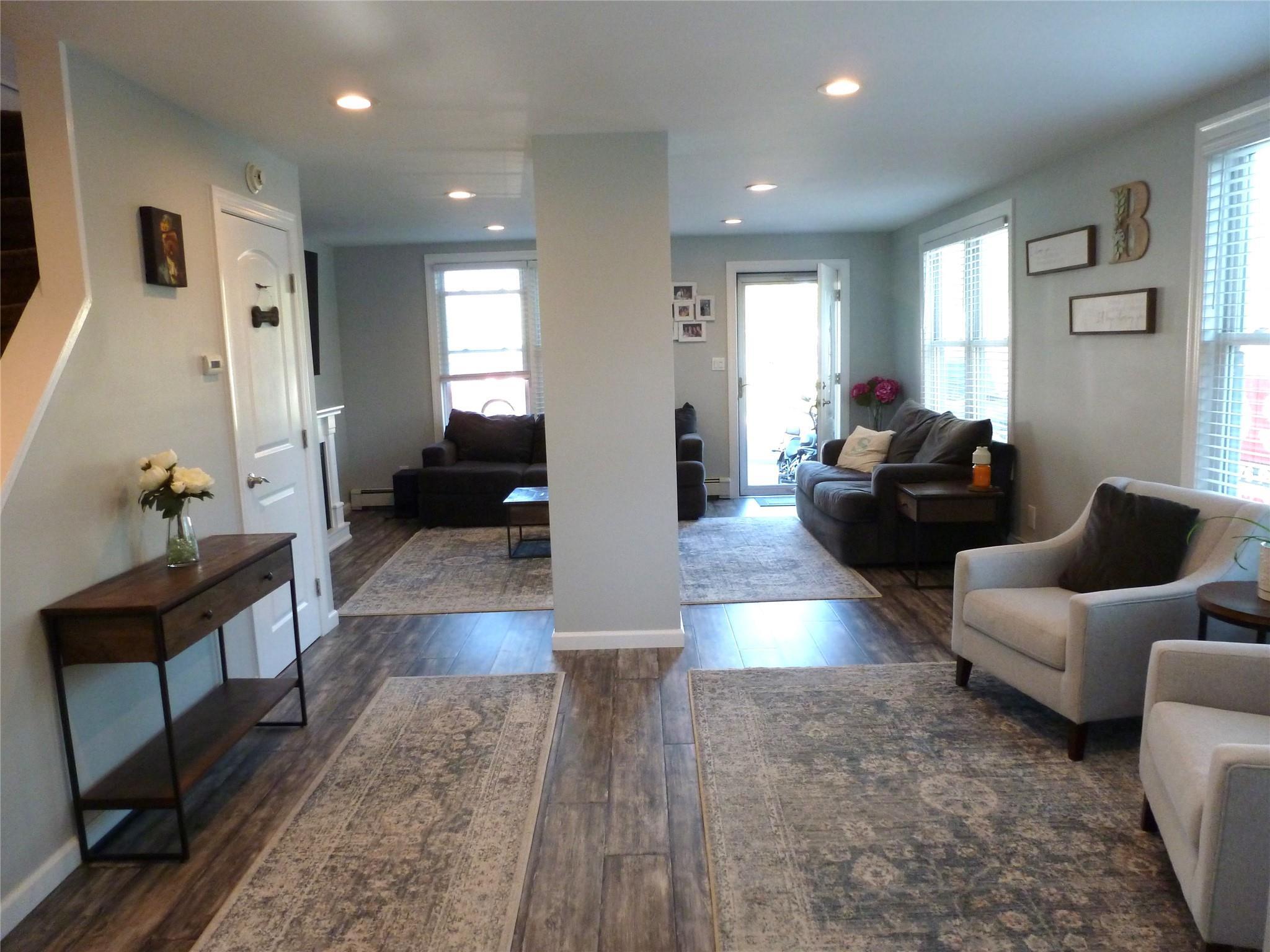 Single Family Evergreen  Suffolk County, NY 11772, MLS-865212-11