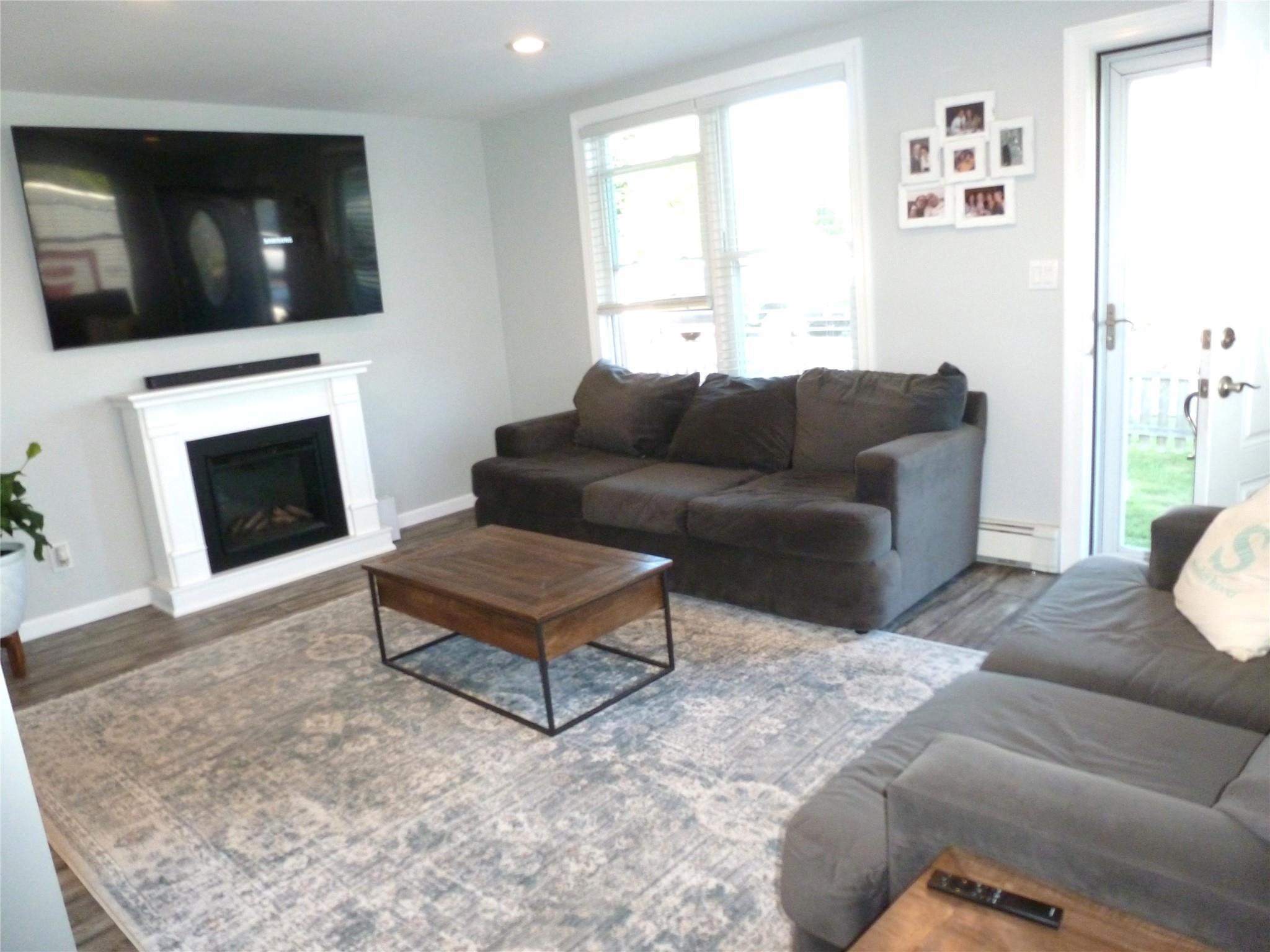 Single Family Evergreen  Suffolk County, NY 11772, MLS-865212-12