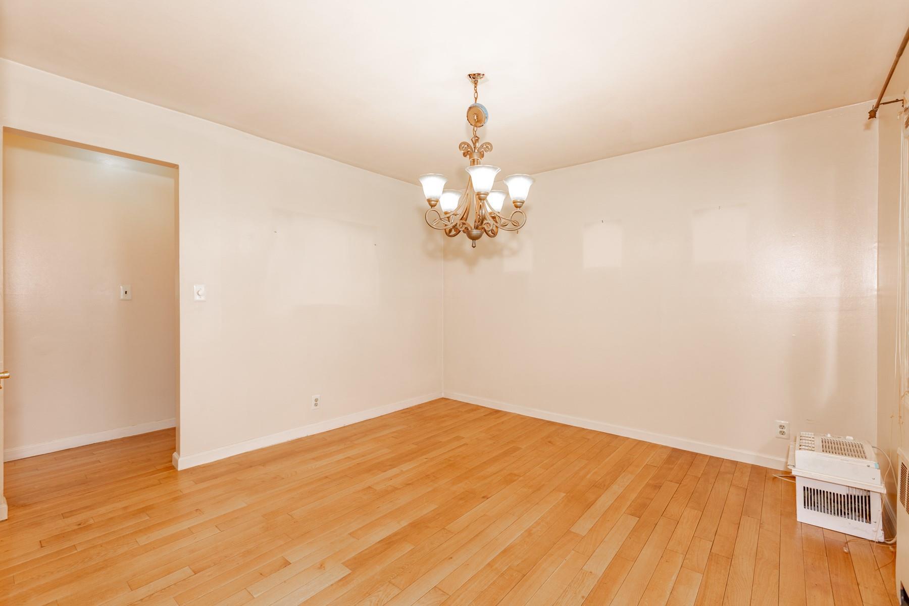 Single Family Jean  Suffolk County, NY 11703, MLS-865215-7
