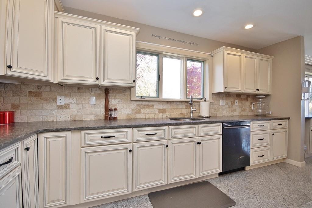 Single Family Hynes  Dutchess County, NY 12570, MLS-865217-16