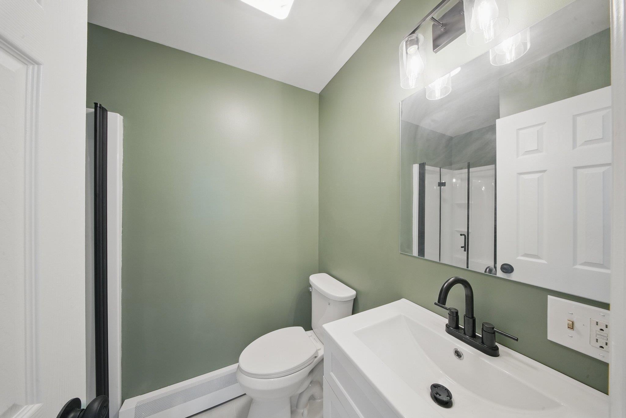 Single Family Roslyn  Ulster County, NY 12428, MLS-865244-20