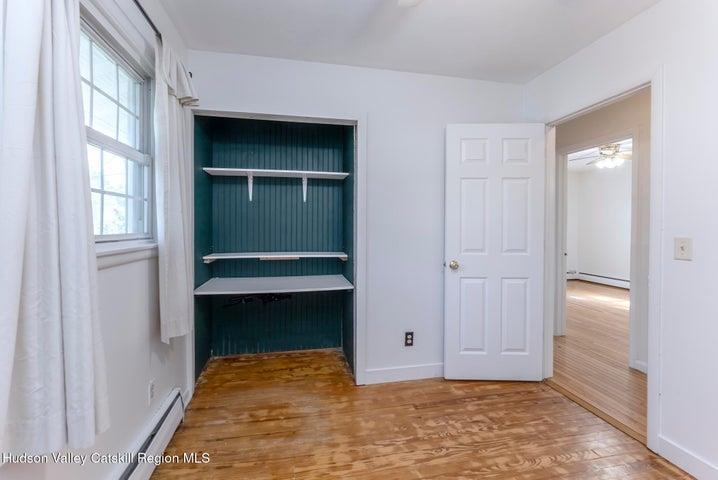 Single Family Tammany Ulster County, NY 12401, MLS-865254-23