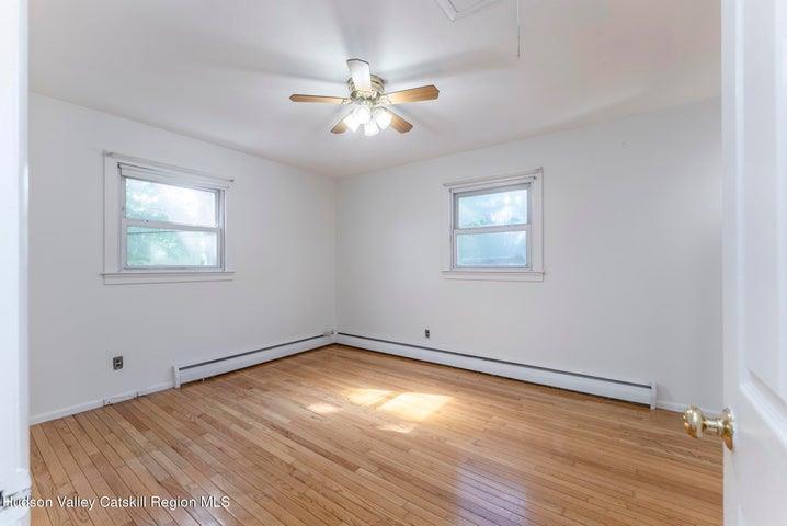 Single Family Tammany Ulster County, NY 12401, MLS-865254-24