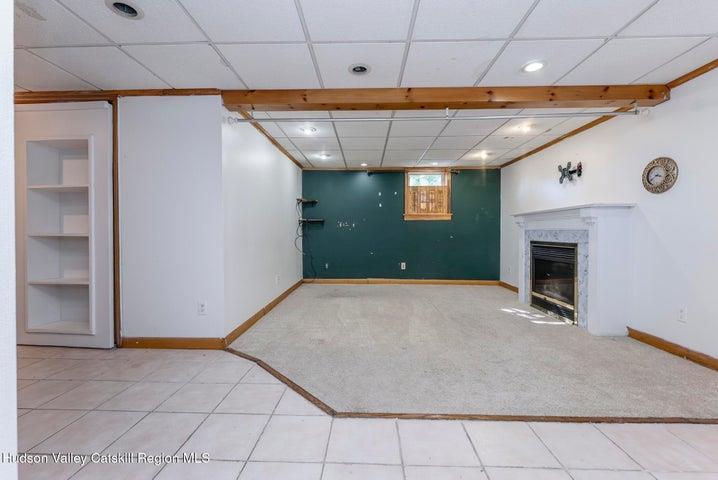 Single Family Tammany Ulster County, NY 12401, MLS-865254-31