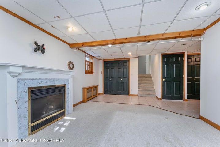 Single Family Tammany Ulster County, NY 12401, MLS-865254-33