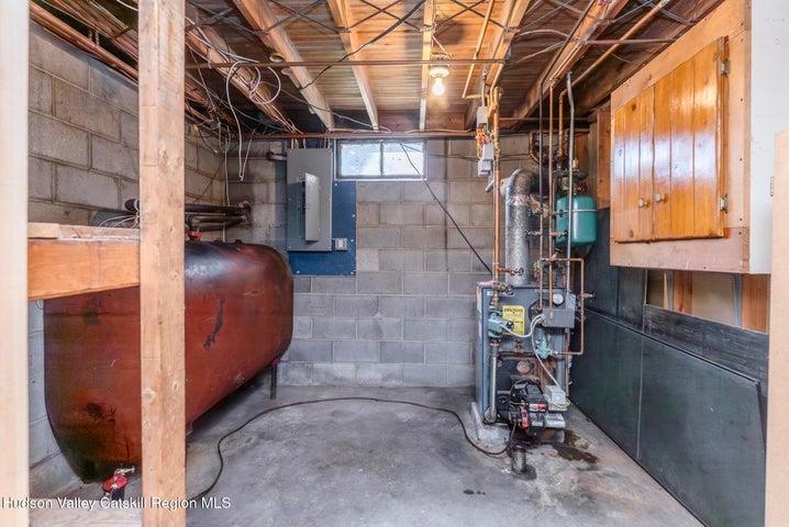 Single Family Tammany Ulster County, NY 12401, MLS-865254-36