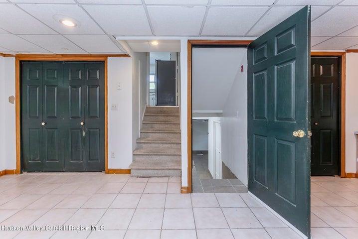 Single Family Tammany Ulster County, NY 12401, MLS-865254-37