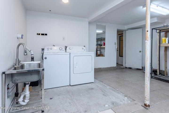 Single Family Tammany Ulster County, NY 12401, MLS-865254-39