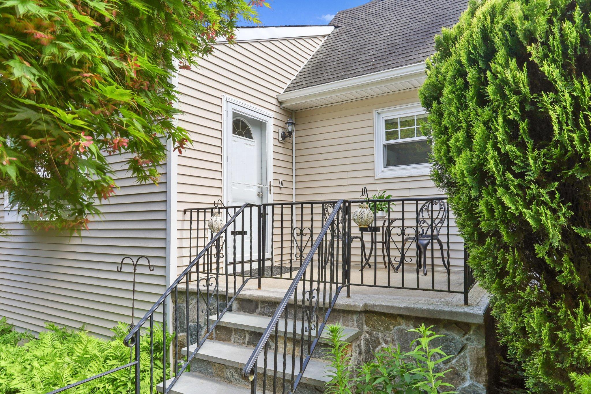 Single Family Brundage  Westchester County, NY 10504, MLS-865256-3