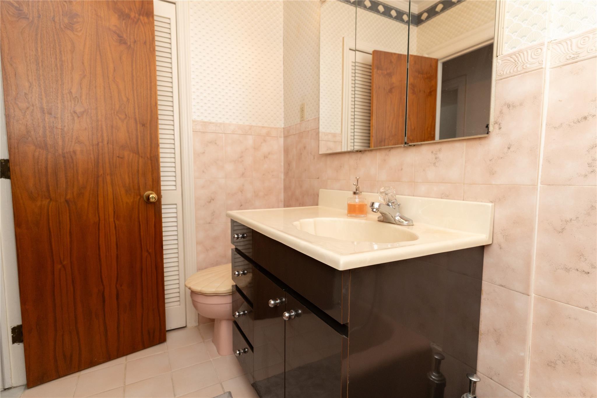 Single Family 34th  Queens, NY 11106, MLS-865264-11