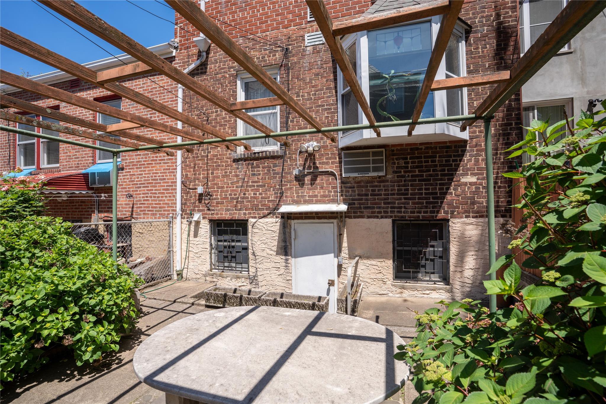 Single Family 34th  Queens, NY 11106, MLS-865264-37
