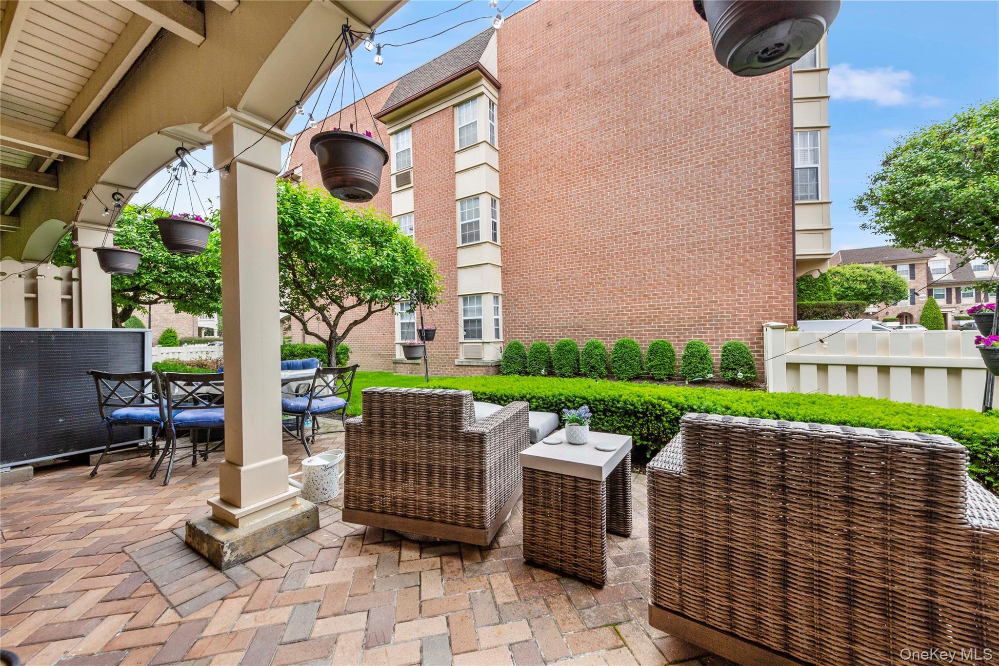 Condo Estates  Queens, NY 11360, MLS-865277-28