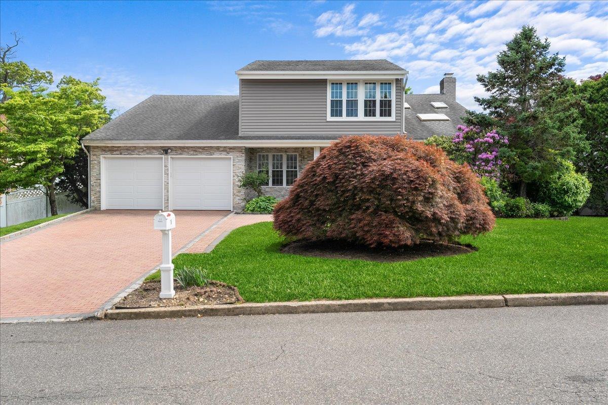 Single Family Stirrup  Nassau County, NY 11542, MLS-865283-2