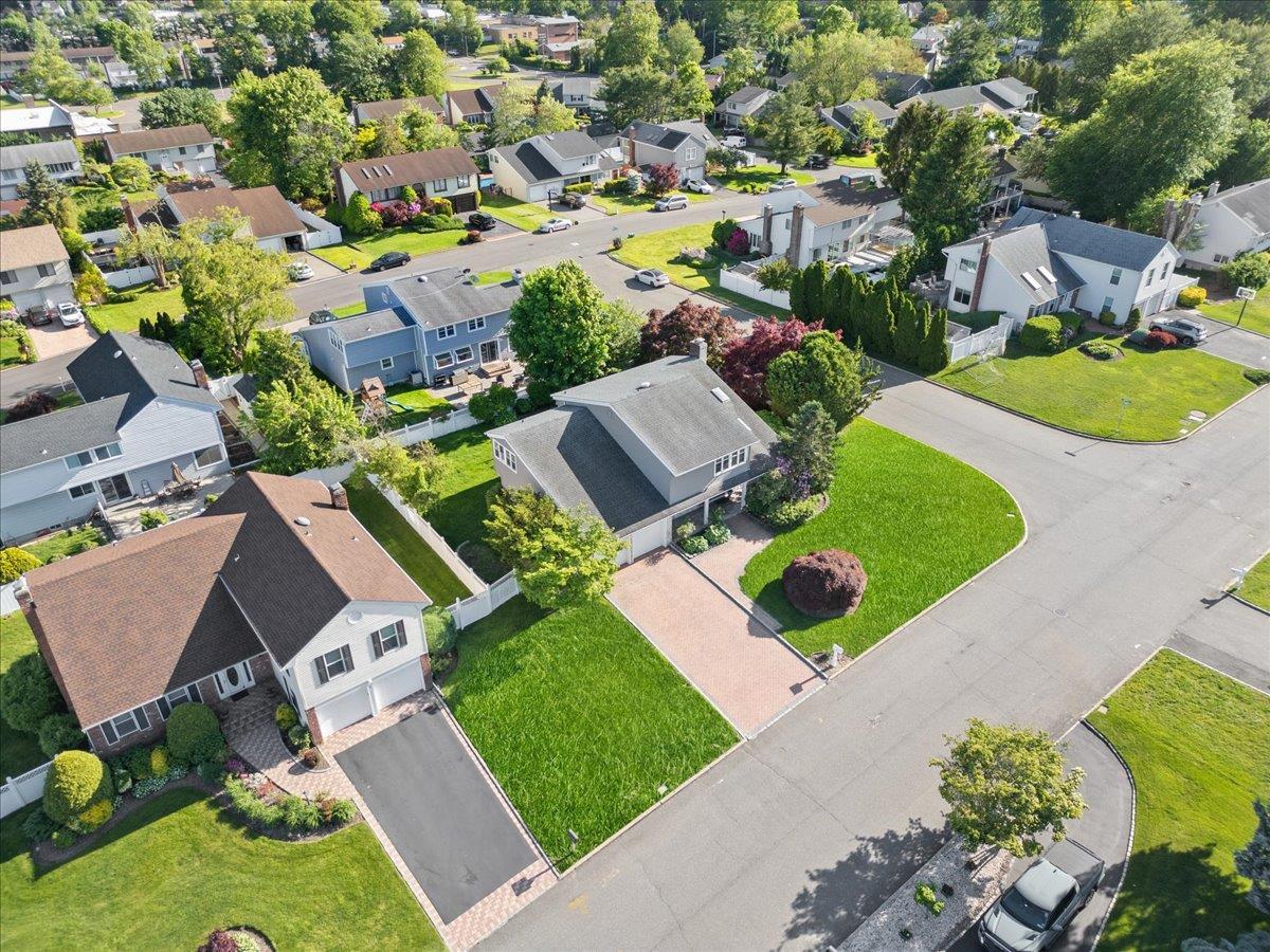 Single Family Stirrup  Nassau County, NY 11542, MLS-865283-38