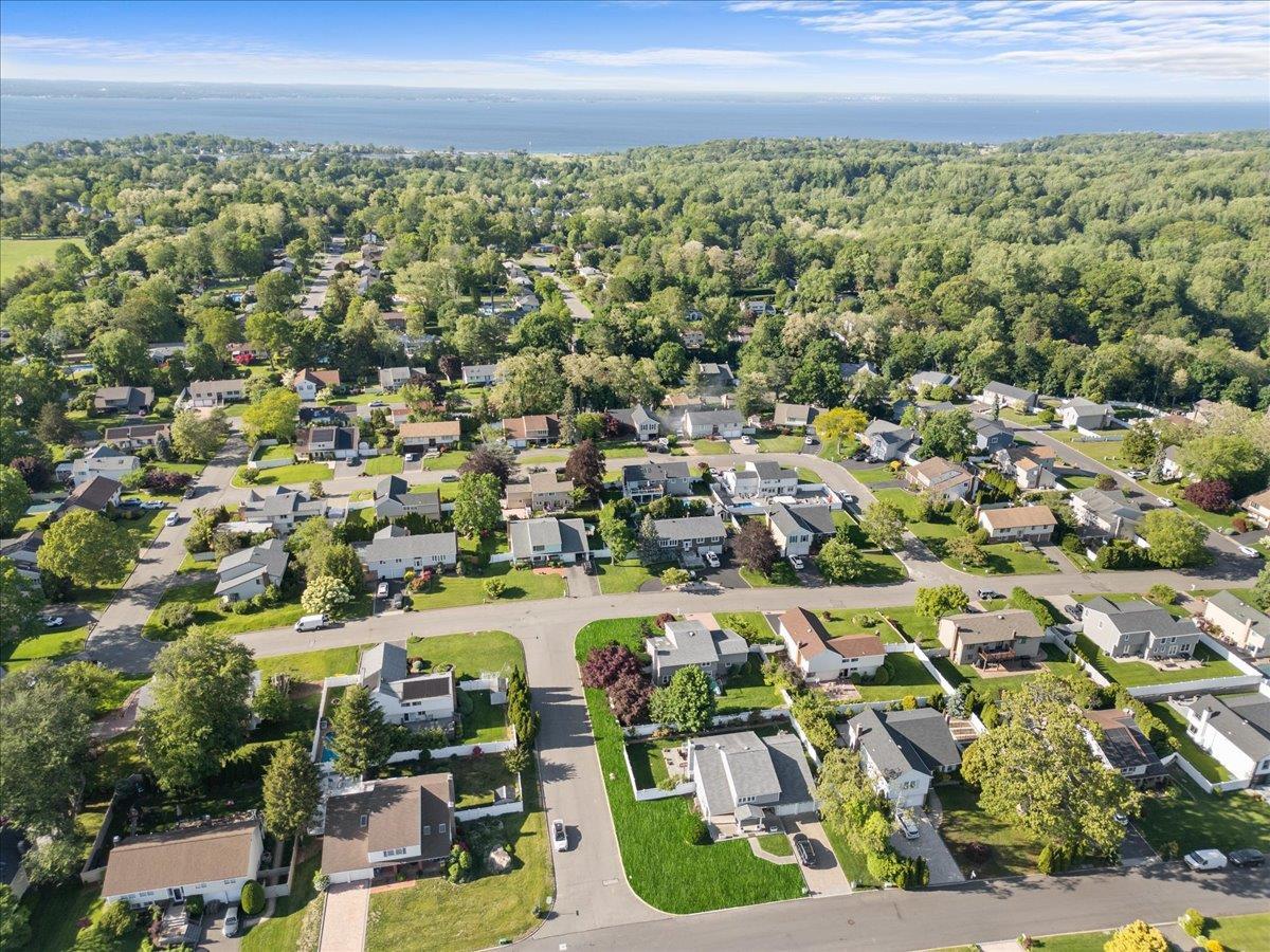 Single Family Stirrup  Nassau County, NY 11542, MLS-865283-42