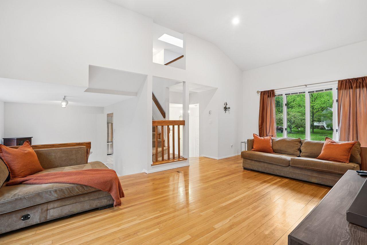 Single Family Chestnut  Westchester County, NY 10598, MLS-865309-3
