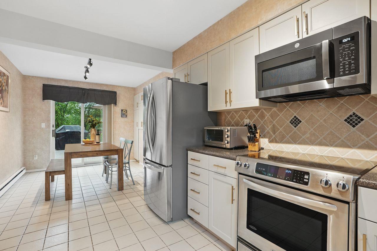 Single Family Chestnut  Westchester County, NY 10598, MLS-865309-6