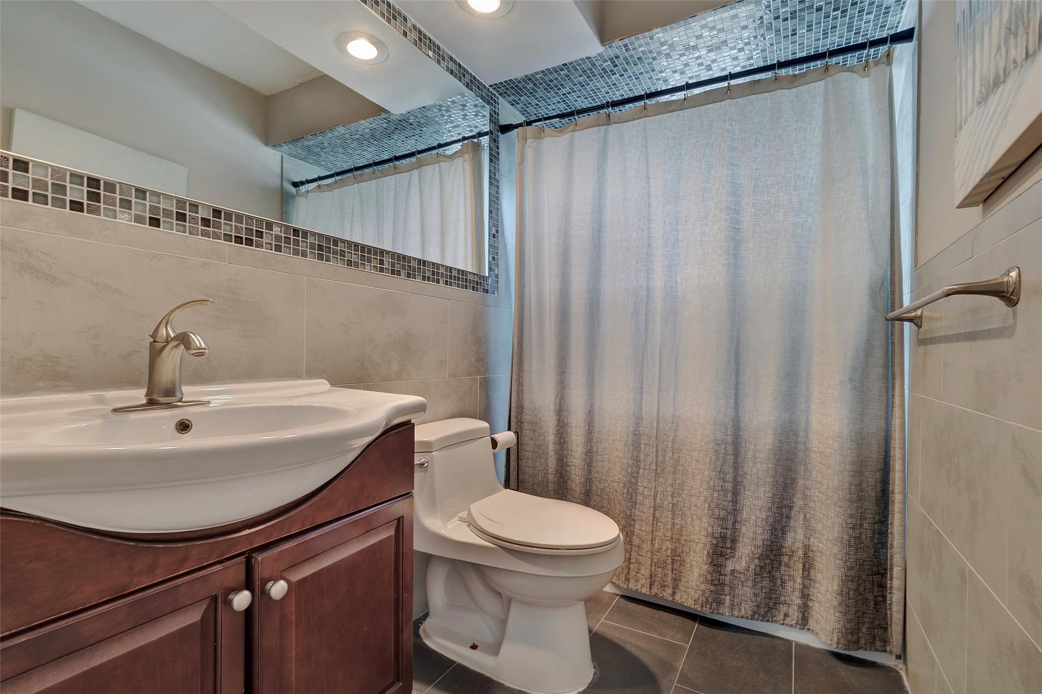 Single Family Beach 130th  Queens, NY 11694, MLS-865328-11