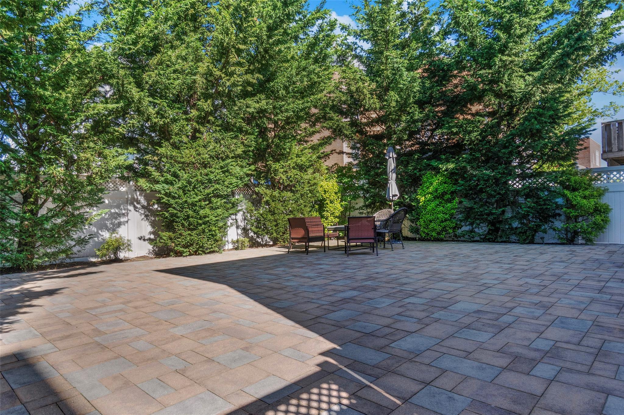 Single Family Beach 130th  Queens, NY 11694, MLS-865328-23