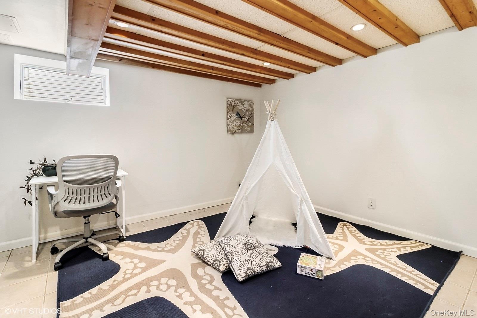 Single Family Stoneybrook  Westchester County, NY 10543, MLS-865330-14