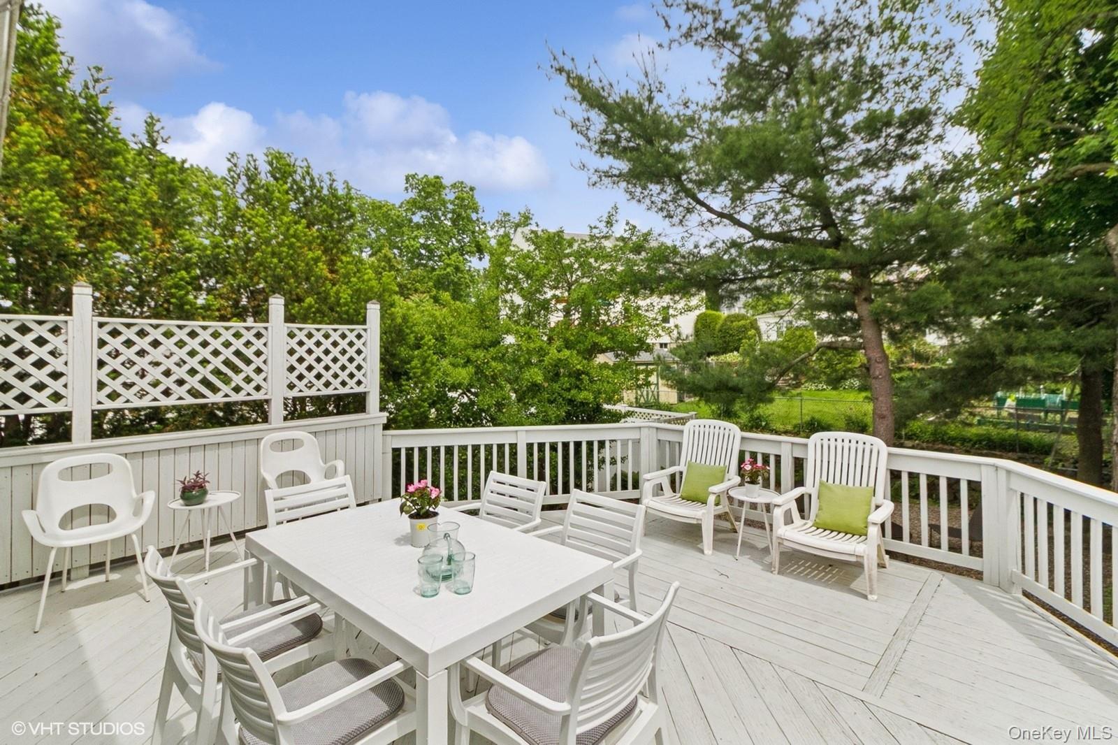 Single Family Stoneybrook  Westchester County, NY 10543, MLS-865330-17