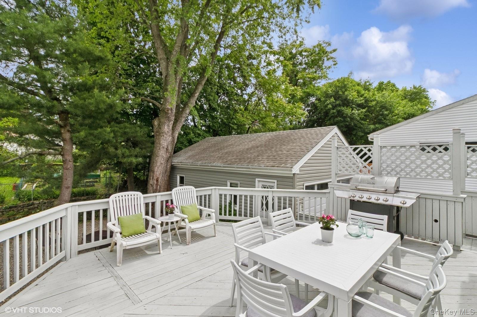 Single Family Stoneybrook  Westchester County, NY 10543, MLS-865330-18