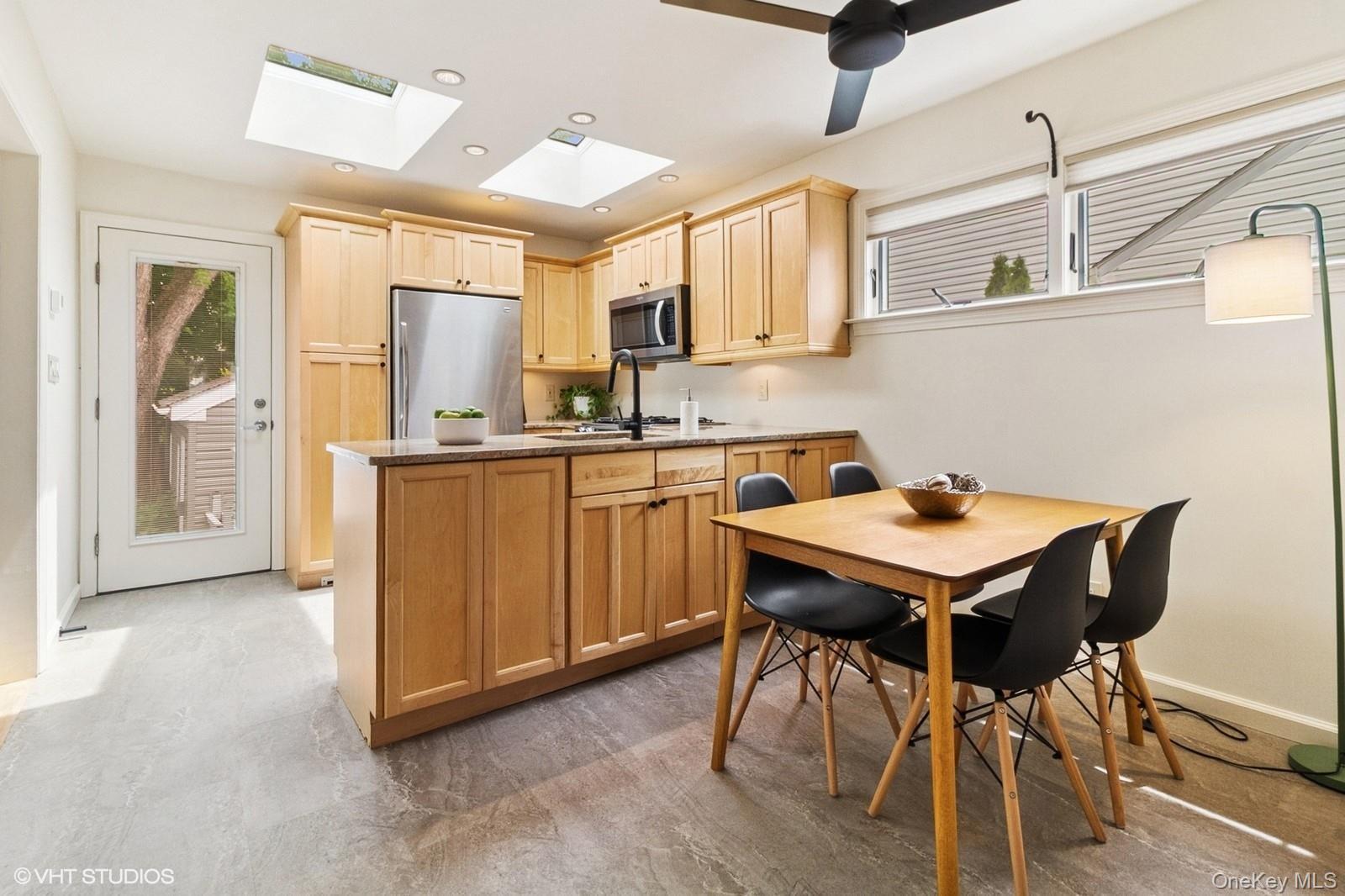 Single Family Stoneybrook  Westchester County, NY 10543, MLS-865330-5