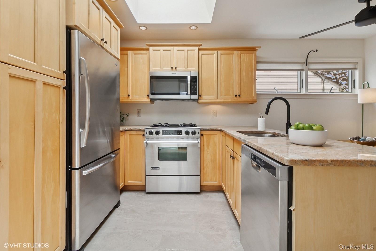 Single Family Stoneybrook  Westchester County, NY 10543, MLS-865330-6