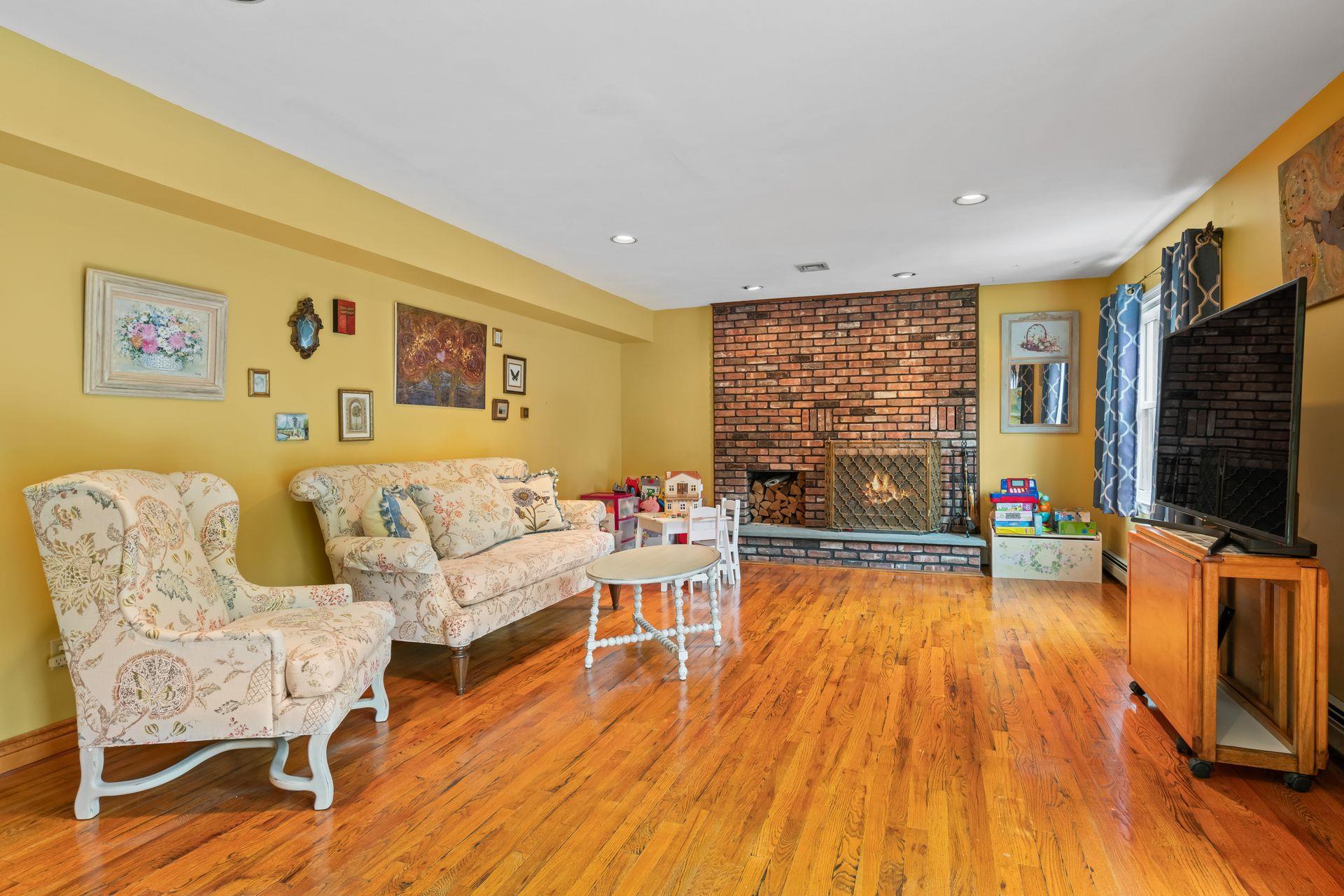 Single Family Battle Row  Nassau County, NY 11804, MLS-865340-18