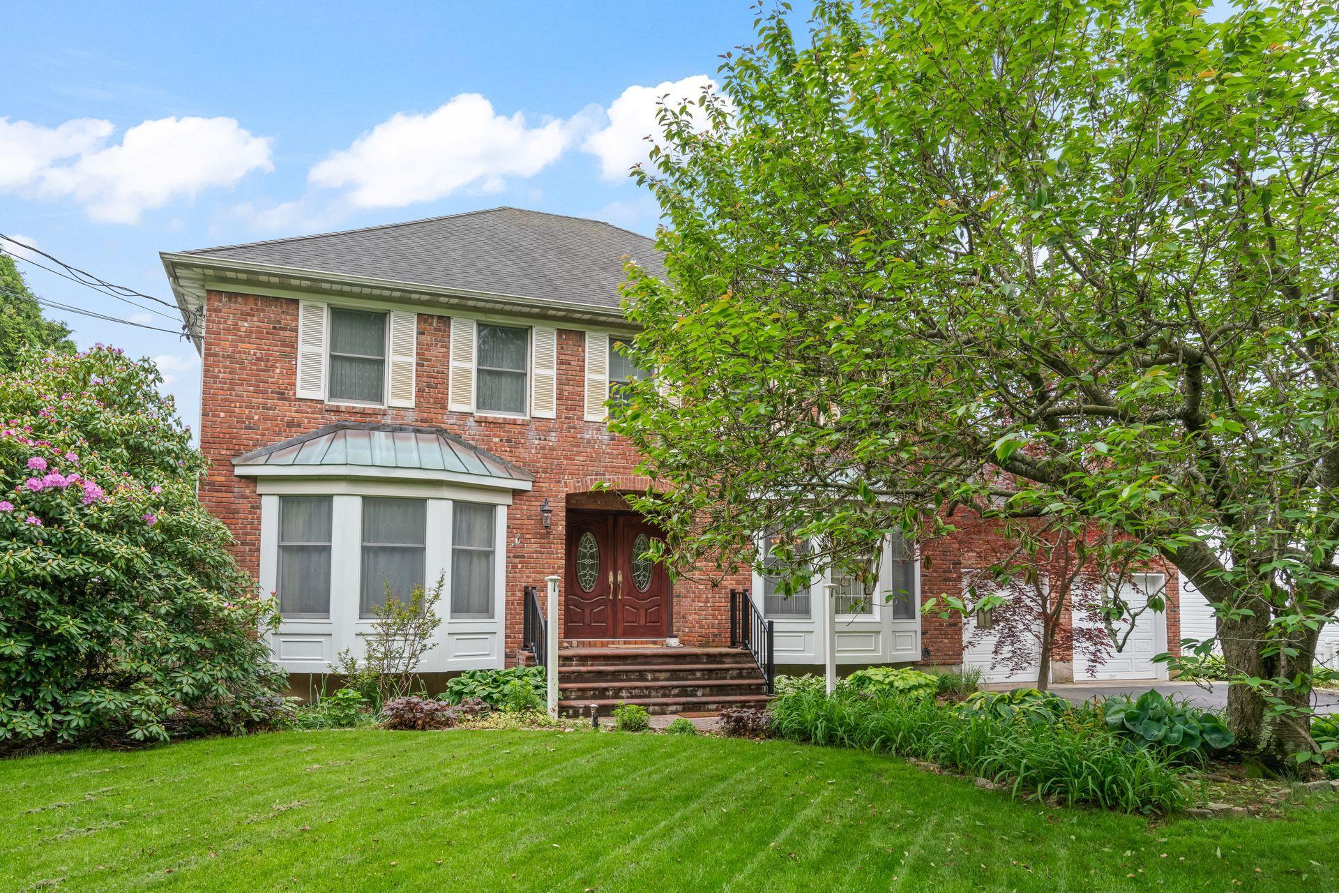 Single Family Battle Row  Nassau County, NY 11804, MLS-865340-2
