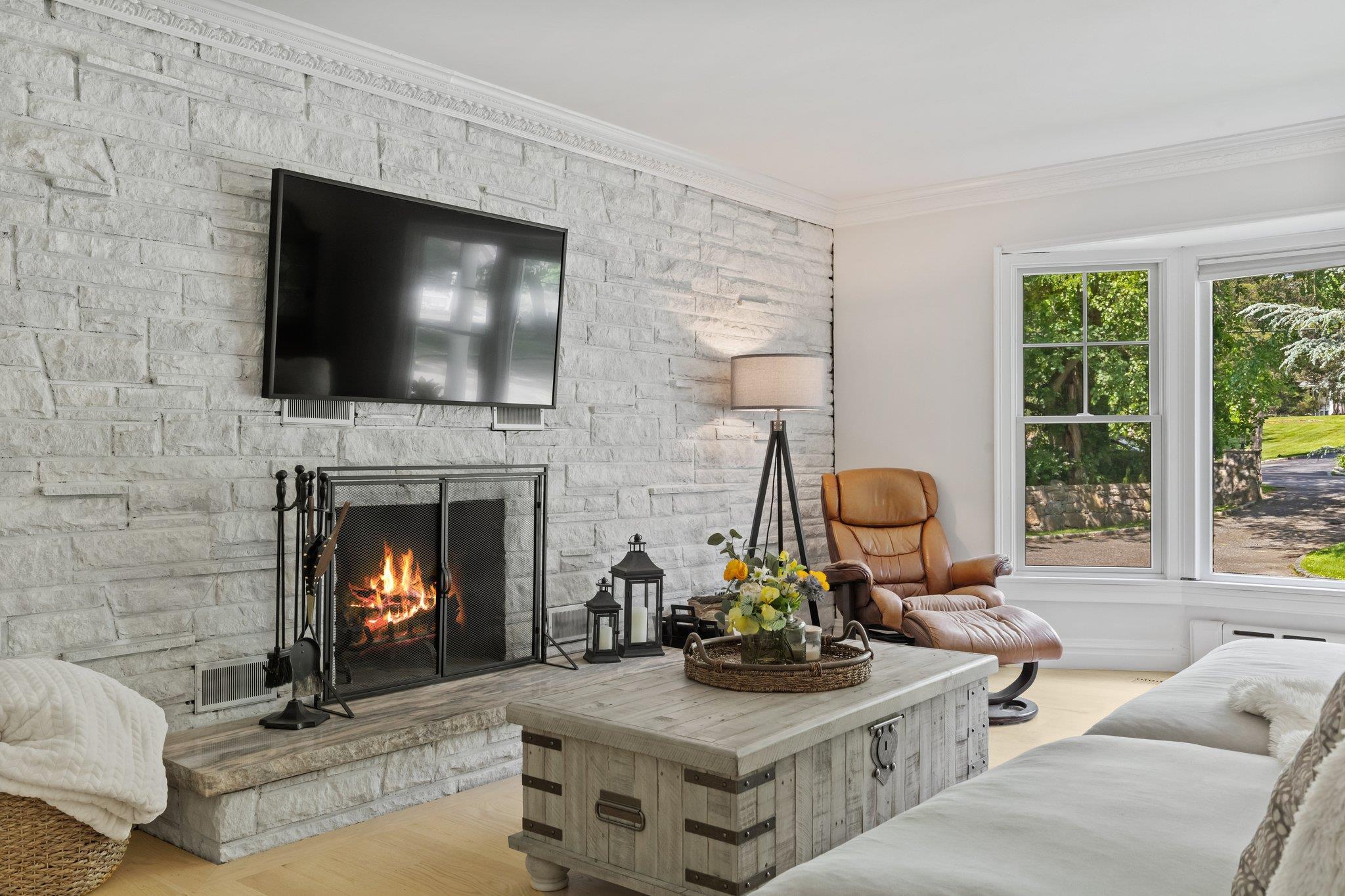 Single Family West  Westchester County, NY 10528, MLS-865354-10