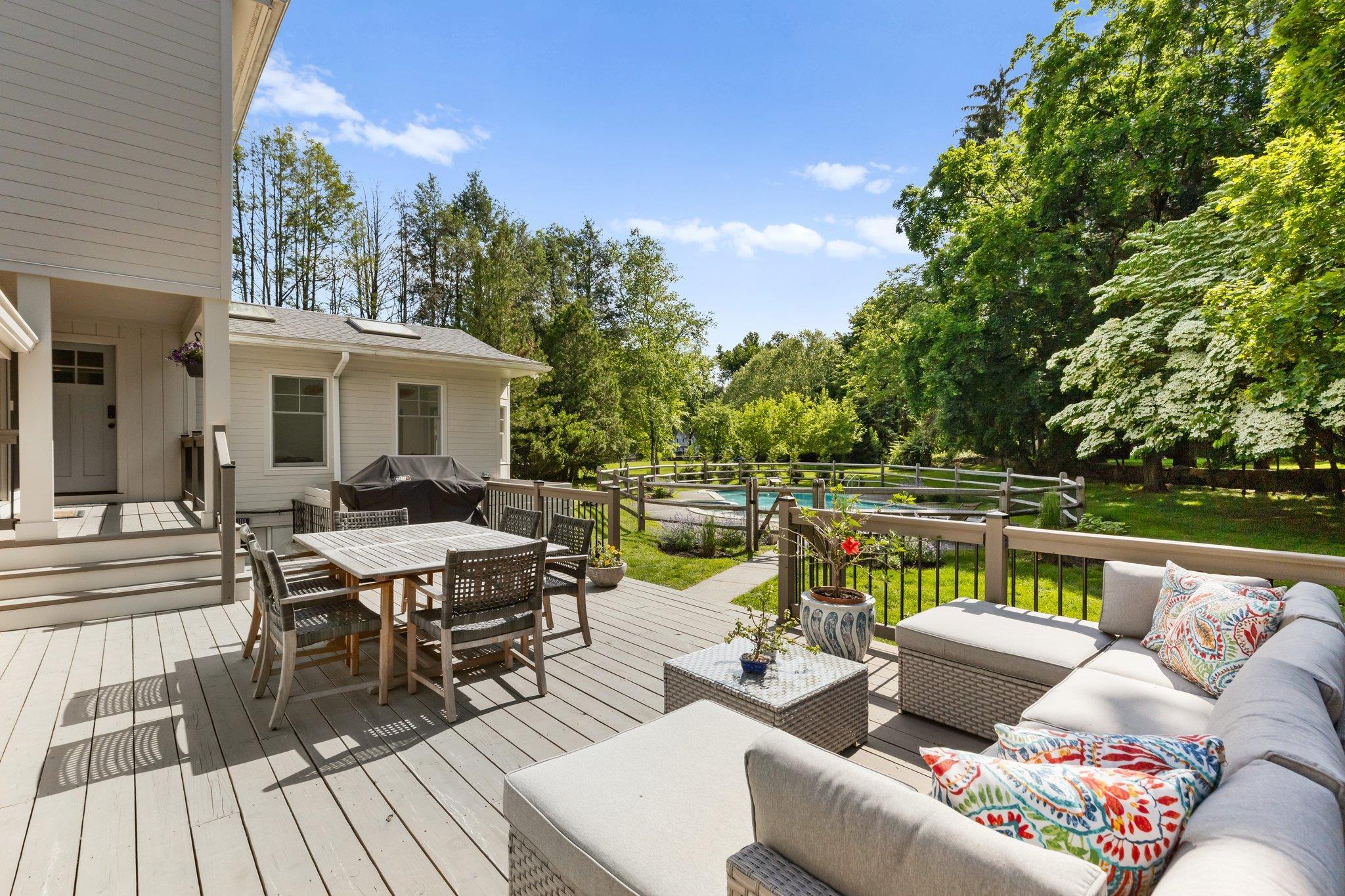Single Family West  Westchester County, NY 10528, MLS-865354-34