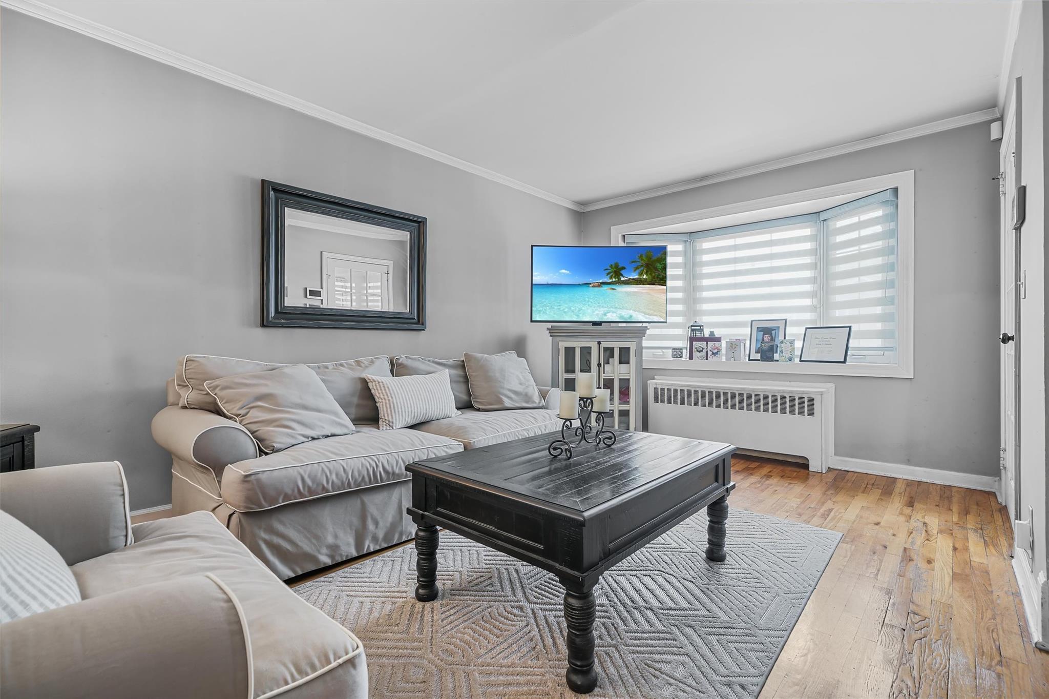 Single Family Philip  Bronx, NY 10465, MLS-865355-10