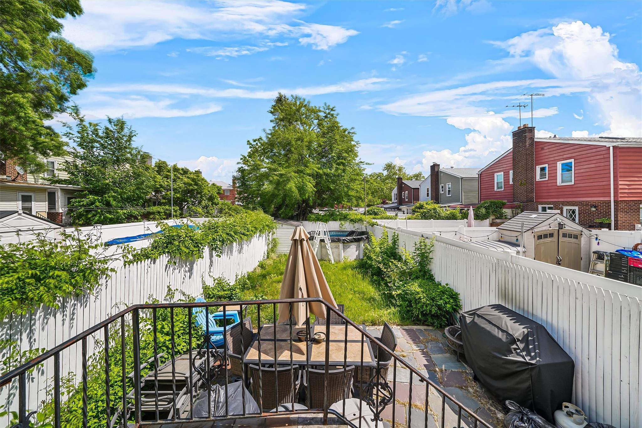 Single Family Philip  Bronx, NY 10465, MLS-865355-32