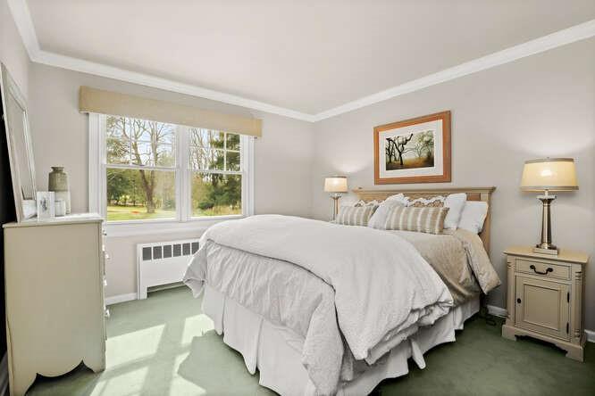 Single Family Larrys  Westchester County, NY 10570, MLS-865359-17