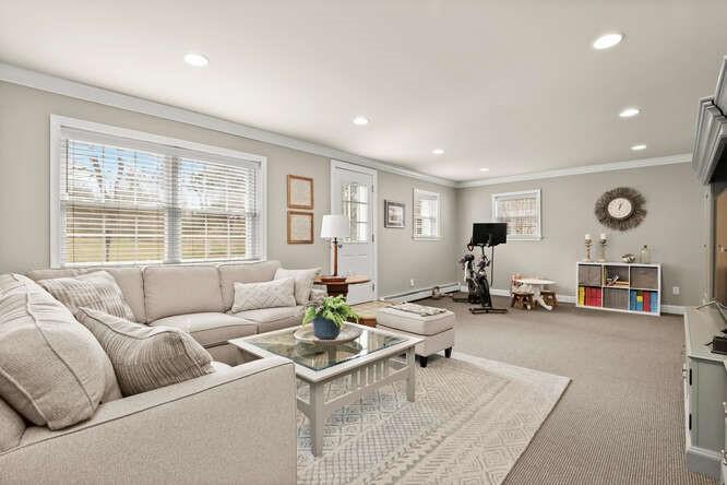 Single Family Larrys  Westchester County, NY 10570, MLS-865359-22