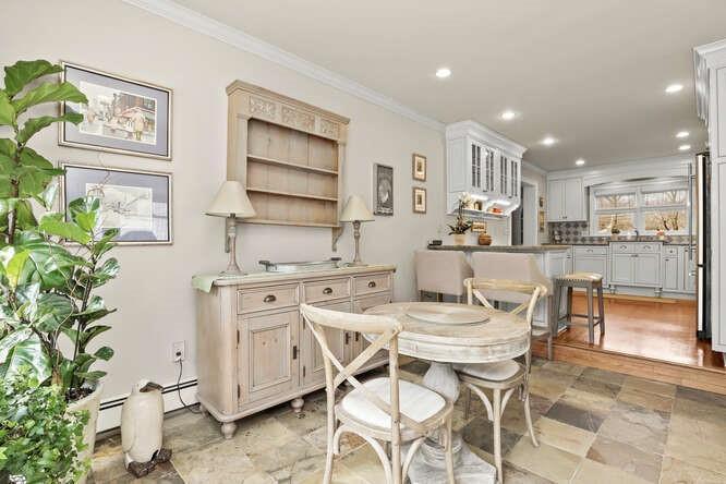 Single Family Larrys  Westchester County, NY 10570, MLS-865359-7