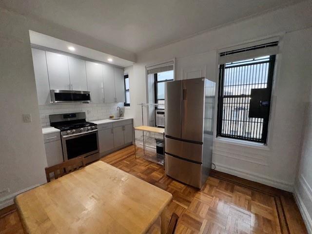 Apartment Brady  Bronx, NY 10462, MLS-865360-11
