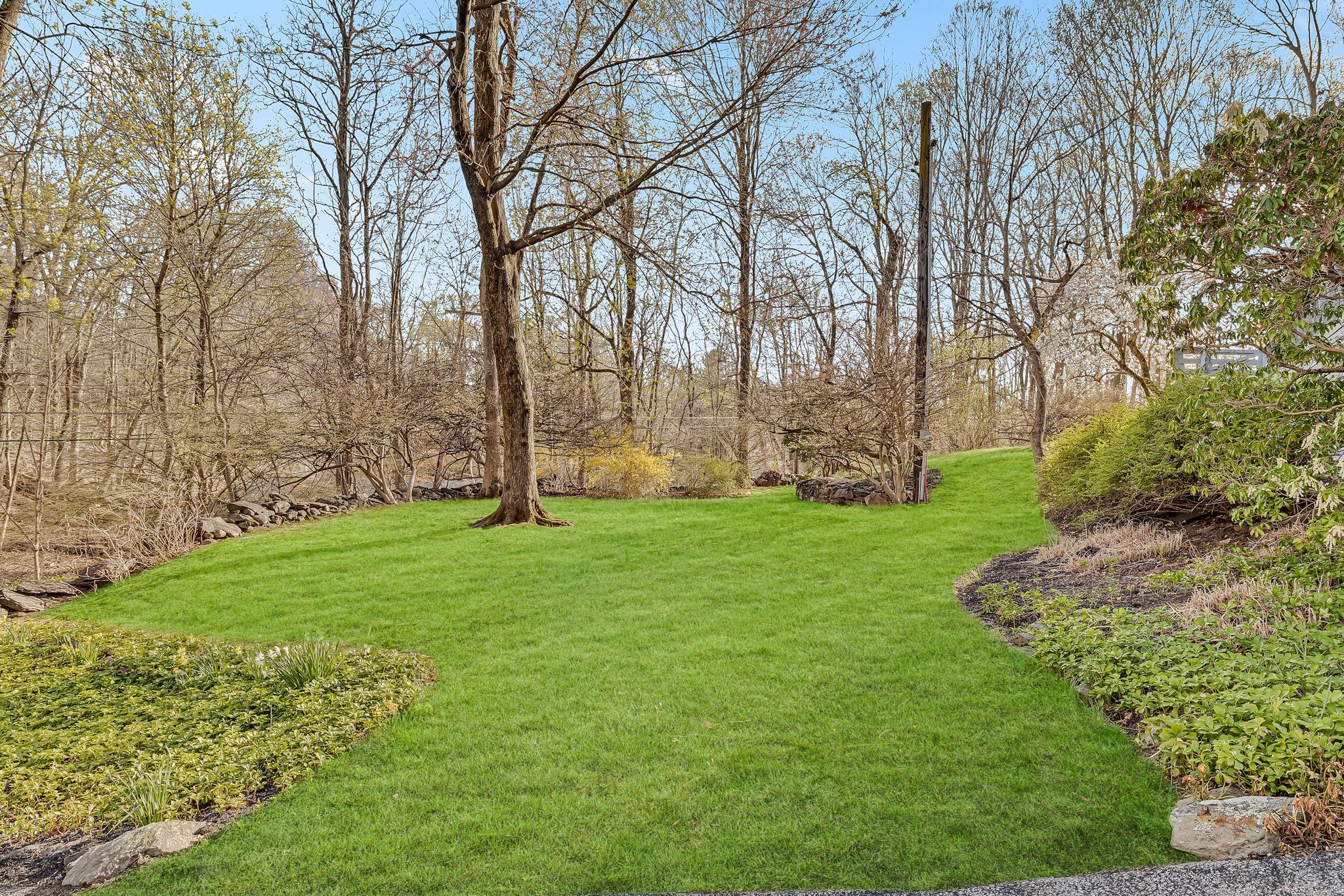 Single Family Inningwood  Westchester County, NY 10546, MLS-865363-14