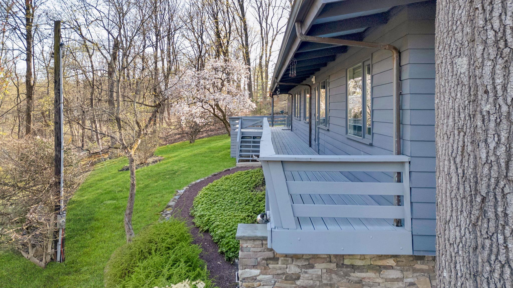 Single Family Inningwood  Westchester County, NY 10546, MLS-865363-38
