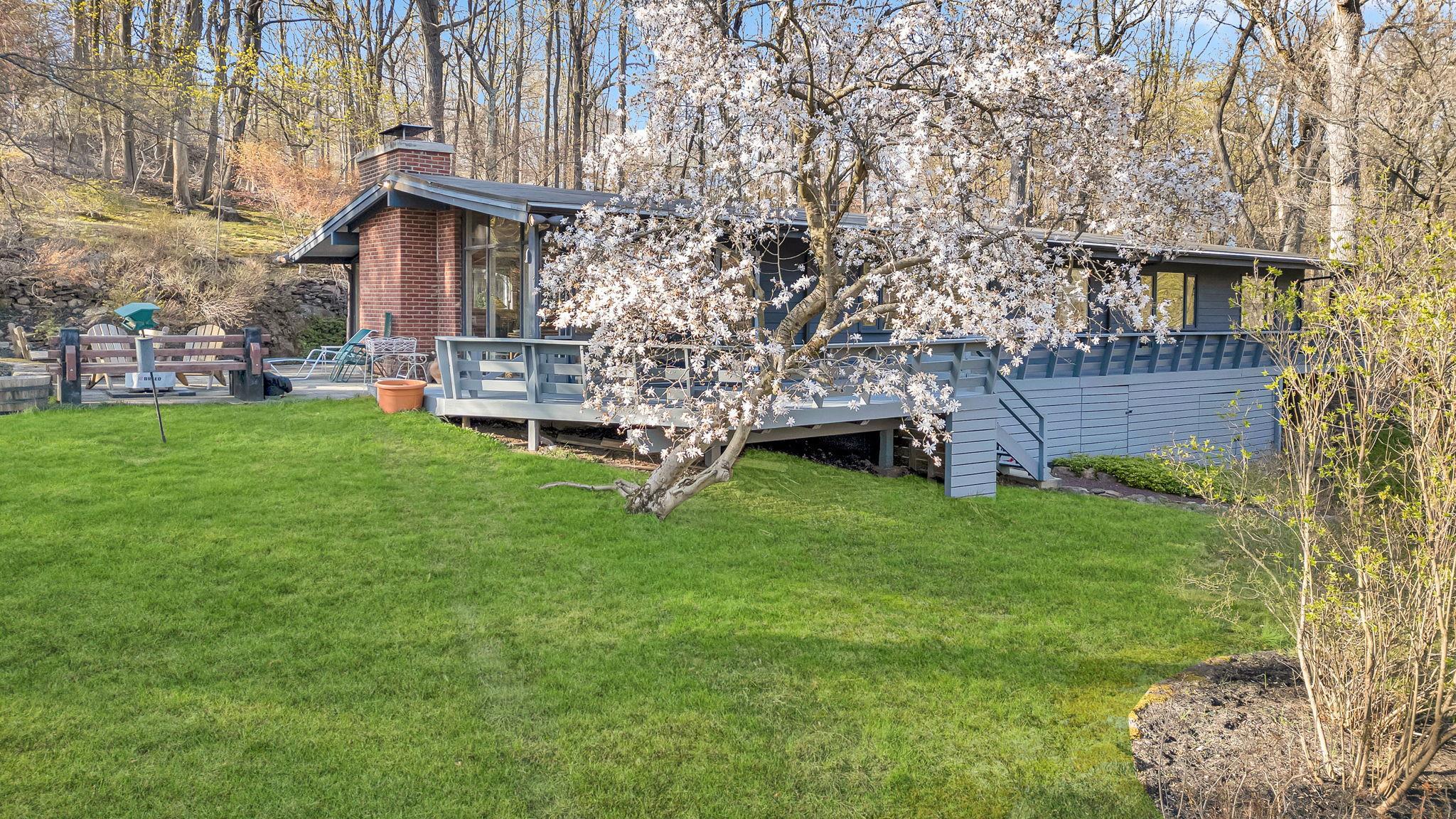 Single Family Inningwood  Westchester County, NY 10546, MLS-865363-8