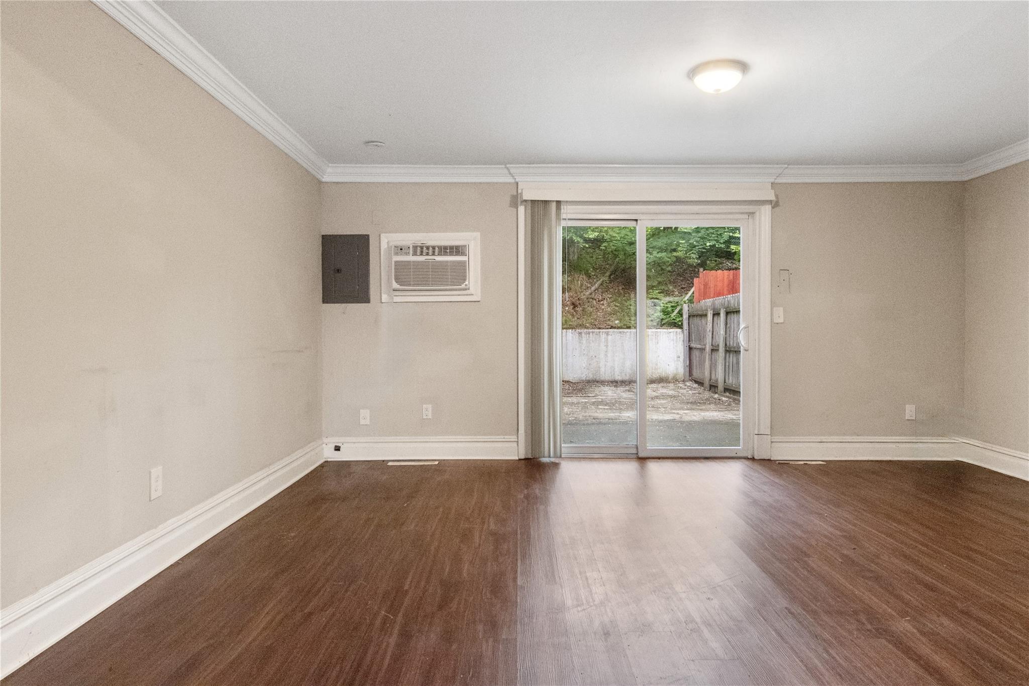 Single Family Roosevelt  Rockland County, NY 10993, MLS-865366-8