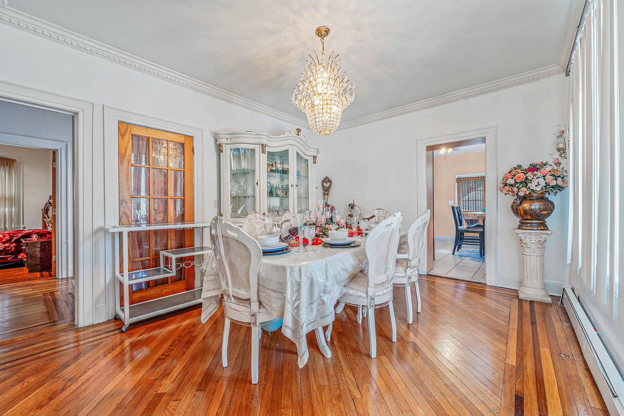 Single Family Whaley  Nassau County, NY 11520, MLS-865381-12