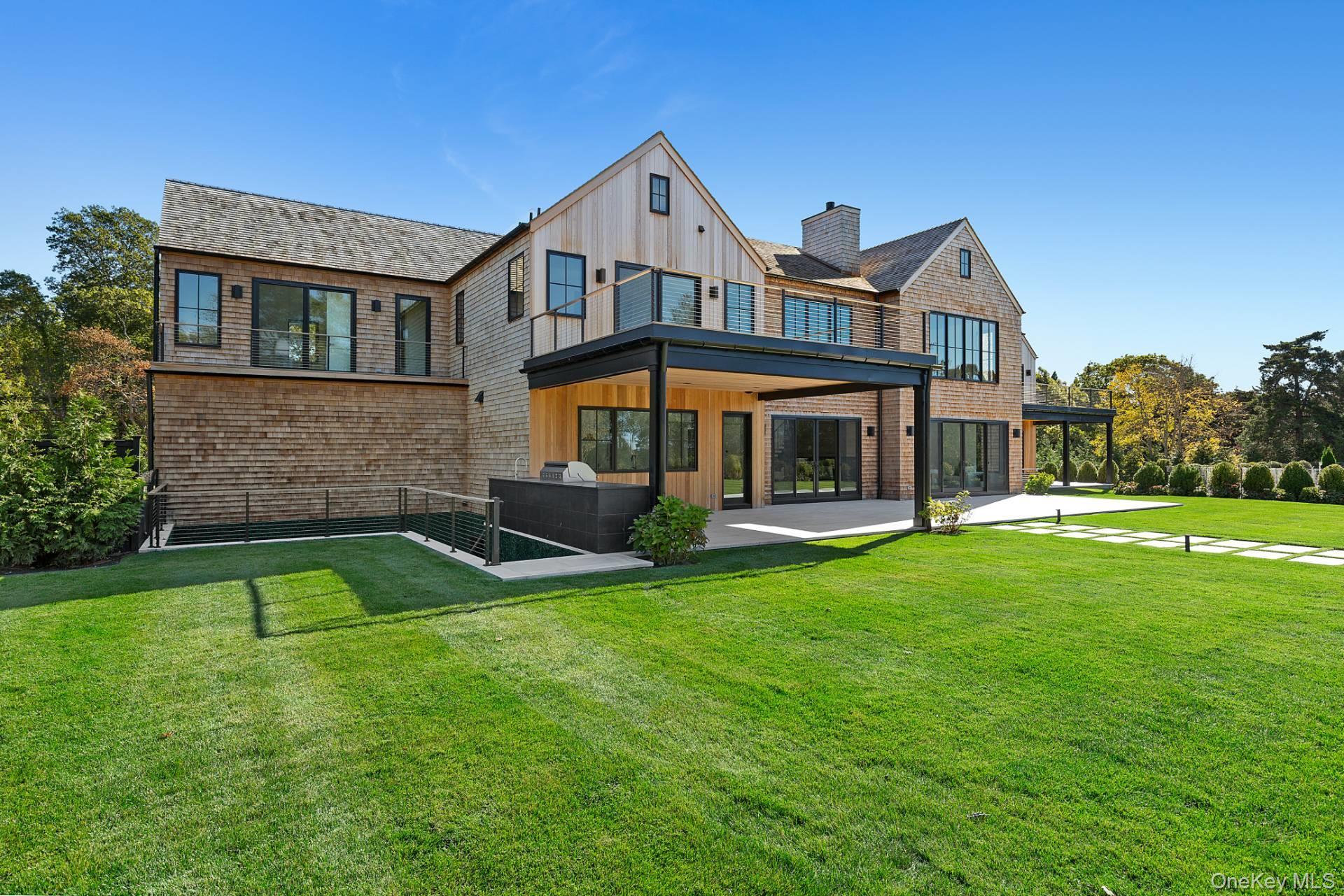 Single Family Edge Of Woods Suffolk County, NY 11968, MLS-865425-7