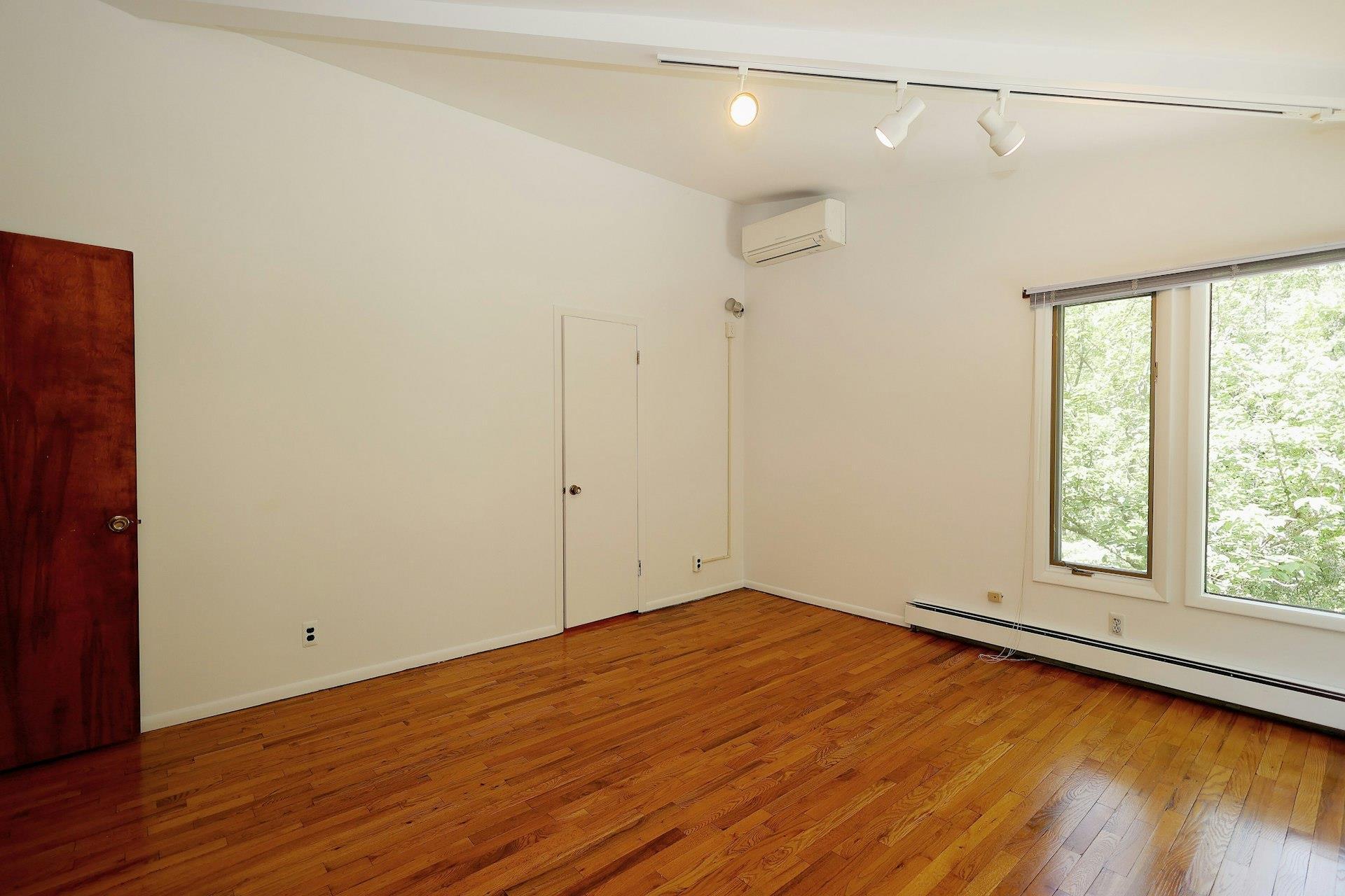 Single Family Roads End  Westchester County, NY 10590, MLS-865426-34