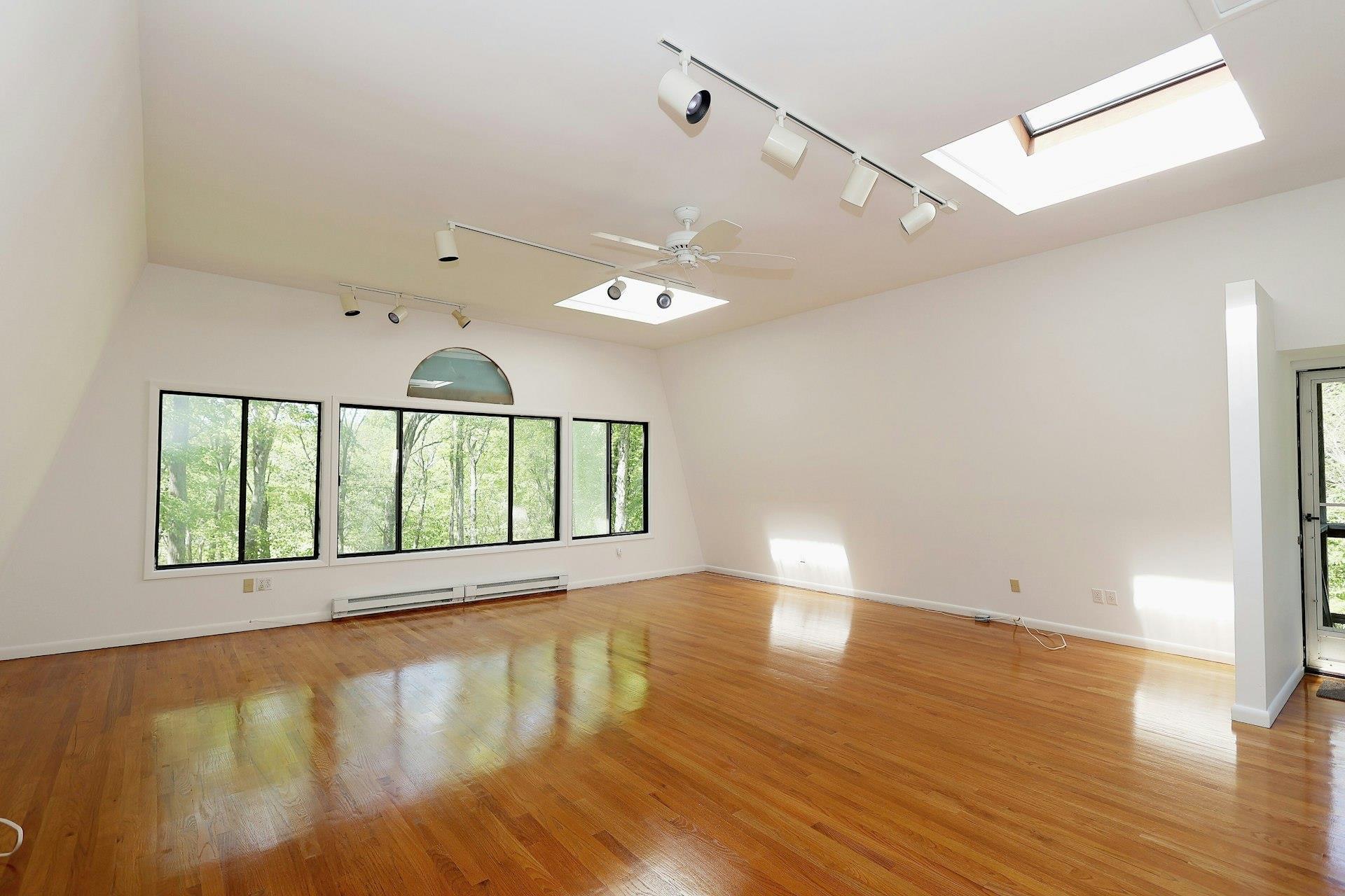Single Family Roads End  Westchester County, NY 10590, MLS-865426-41