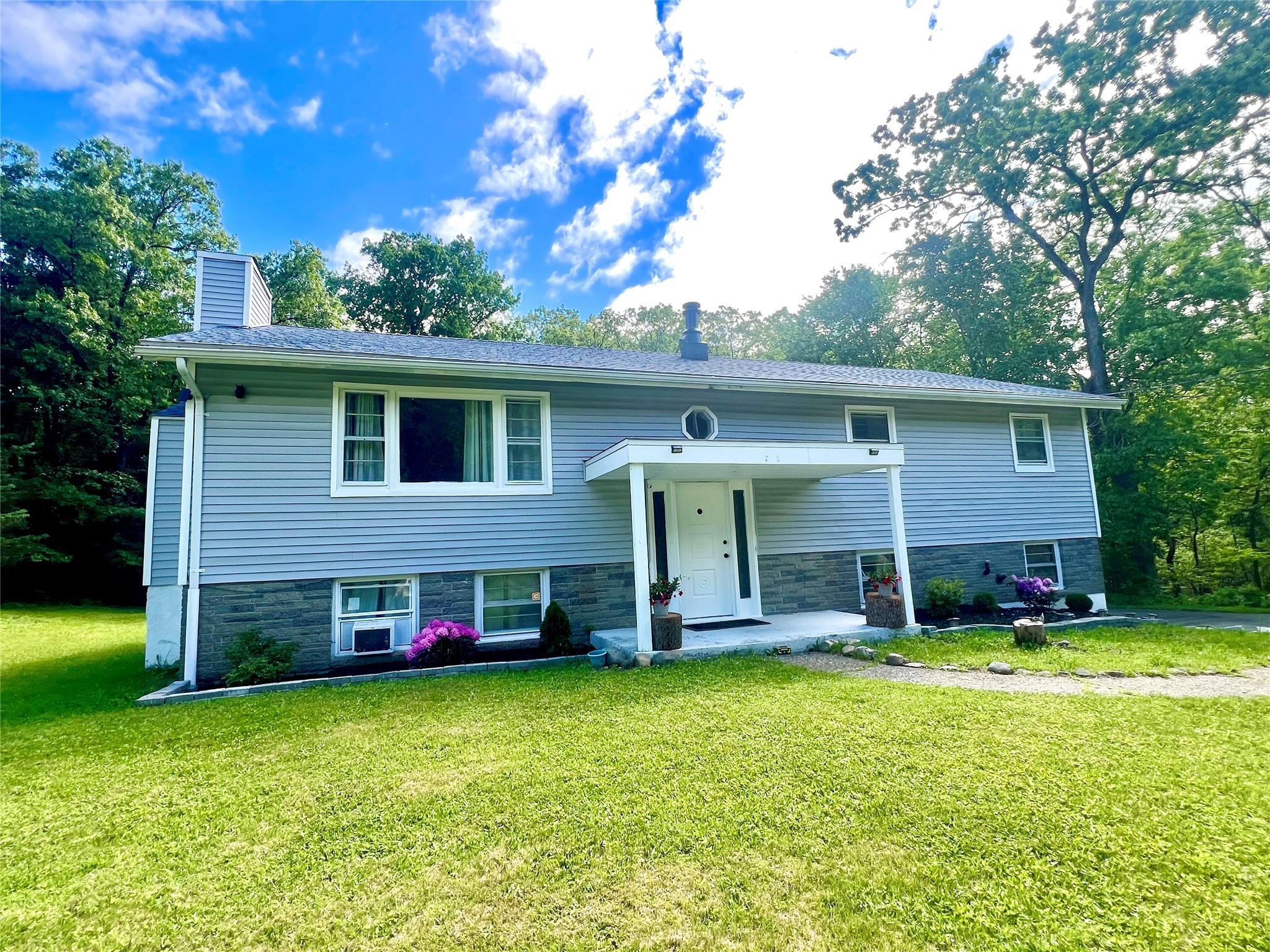 Single Family Orange  Orange County, NY 10921, MLS-865429-31