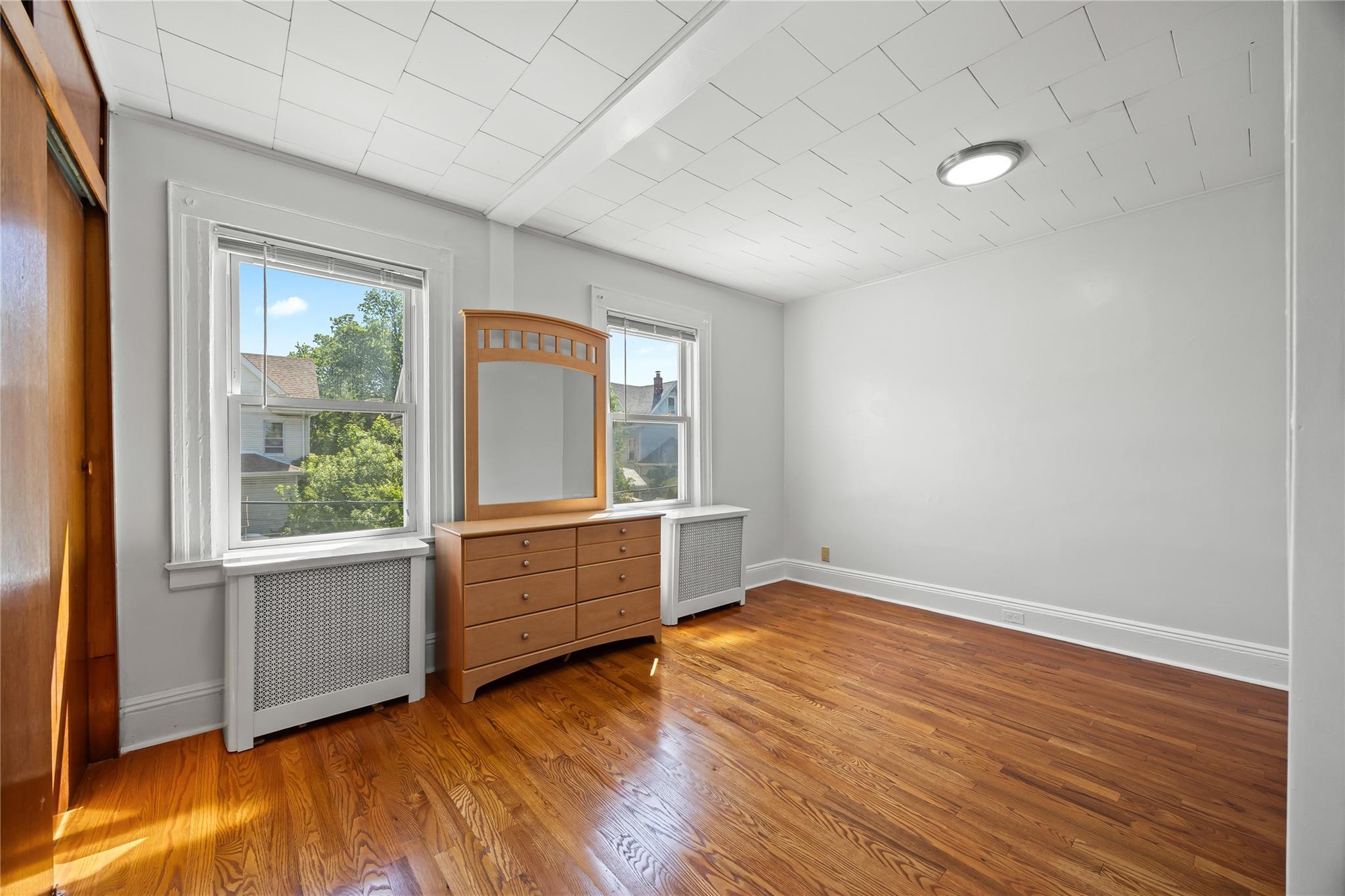 Single Family 96th  Queens, NY 11421, MLS-865430-18