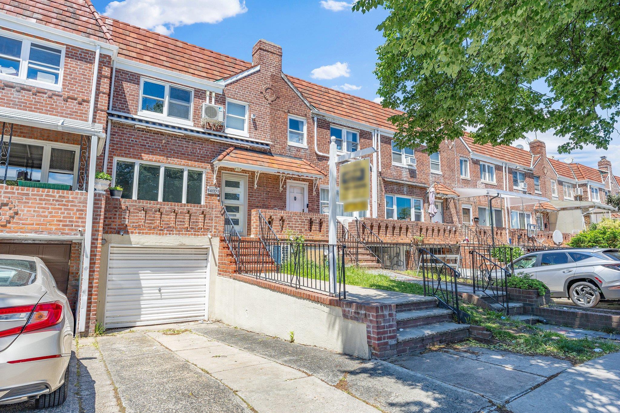 Single Family 69th  Queens, NY 11367, MLS-865440-21